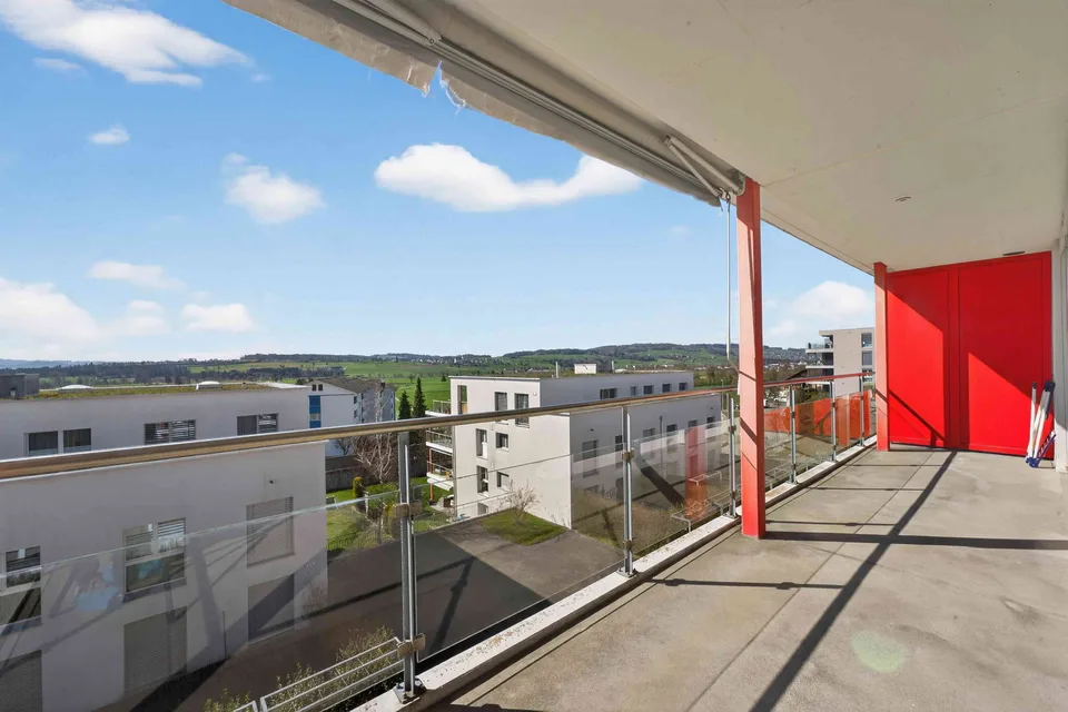 Grosszügige 4.5 Zimmer Wohnung mit Attika feeling, Nähe Sursee