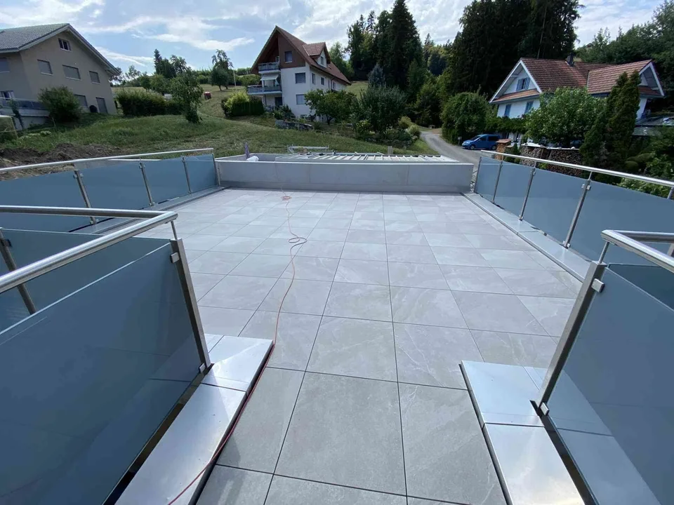 3.5-Zimmer Neubau Maisonette-Dachwohnung mit grosser Terrasse