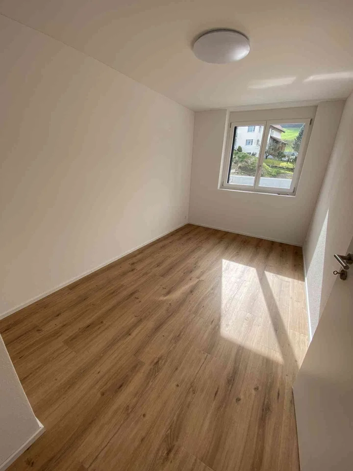 3.5-Zimmer Neubau Maisonette-Dachwohnung mit grosser Terrasse