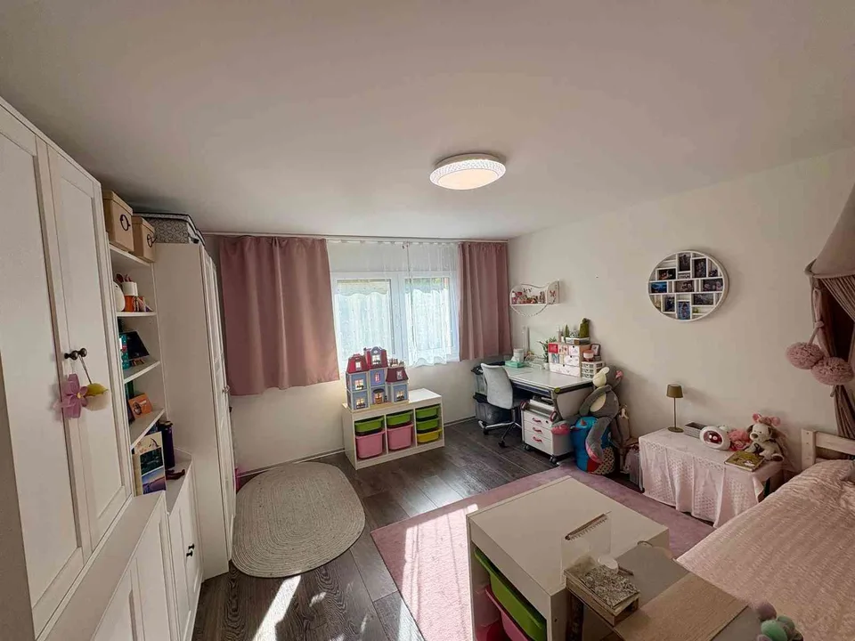 4,5-Zimmer Erdgeschosswohnung mit grossem Garten - Nachmieter gesucht