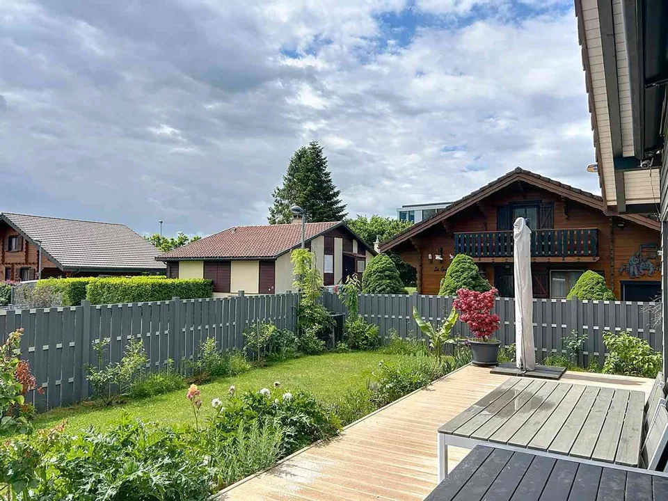 Charmante maison meublée à deux pas du lac – location à durée détermin