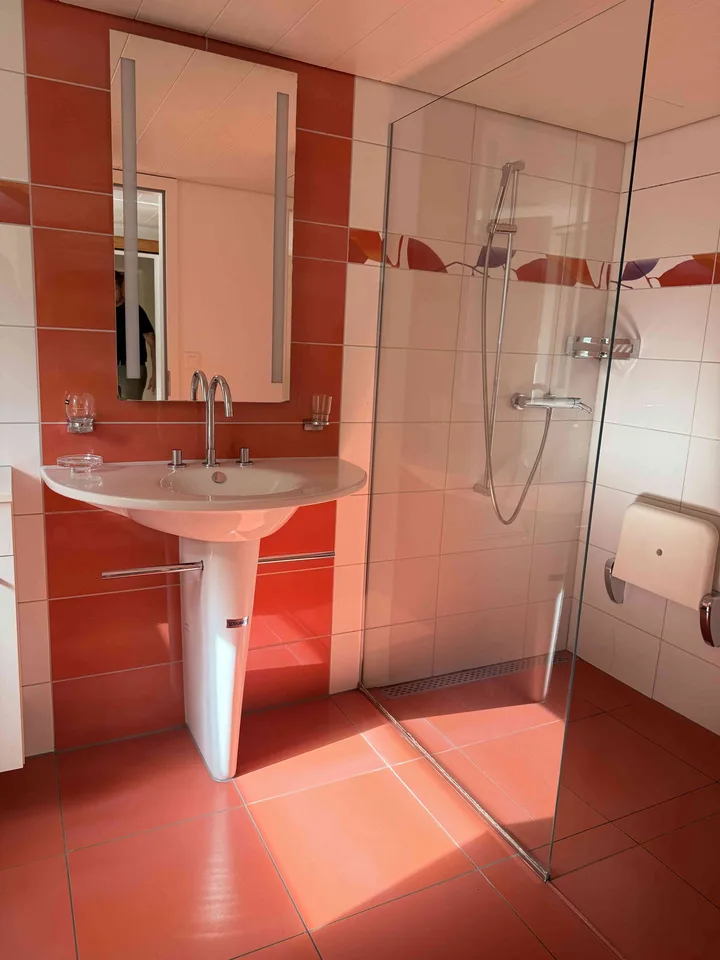 3.5 Zimmerwohnetage mit WG-Flair in 7.5 Zi.-Haus