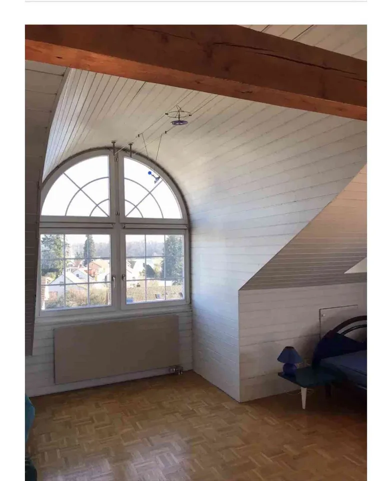 Wunderschöne helle Dachwohnung mit grosser Aussicht