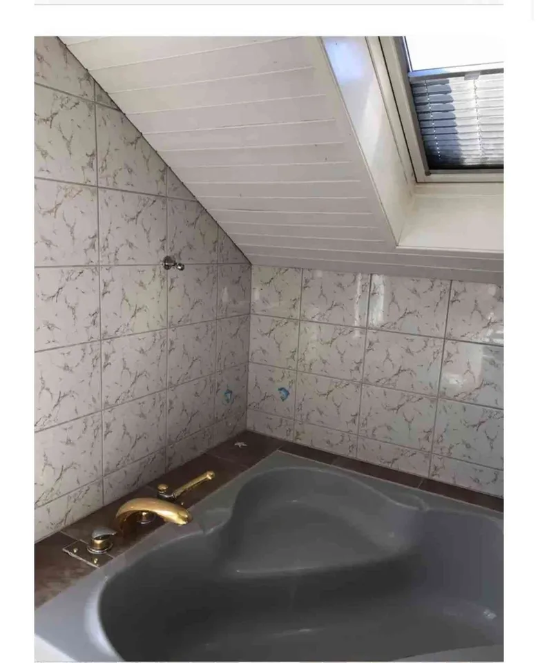 Wunderschöne helle Dachwohnung mit grosser Aussicht
