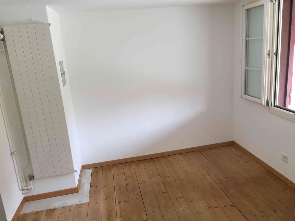 5 1/2-Zimmer-Hausteil, Dorfstrasse 6, 8465 WILDENSBUCH