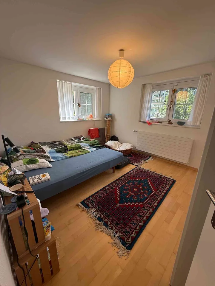 Gemütliche 3-Zimmer-Wohnung mit Gartenbereich und Bergblick in Maienfeld