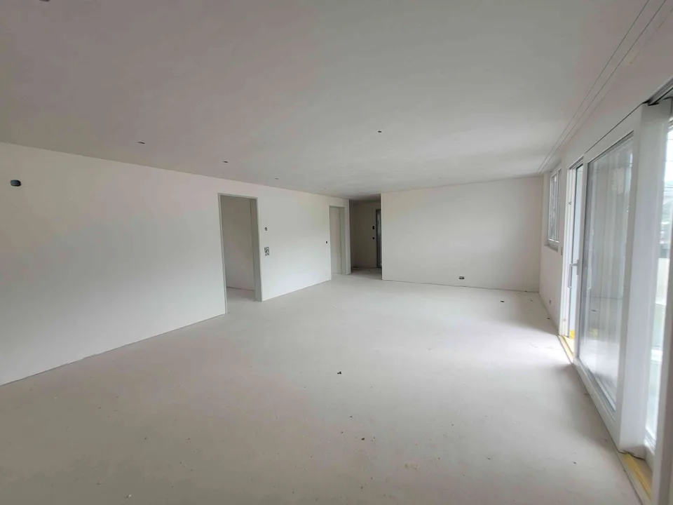 Neubau 3.5-Zimmer-Attikawohnung mit grosser Terrasse (ca. 50 m2)