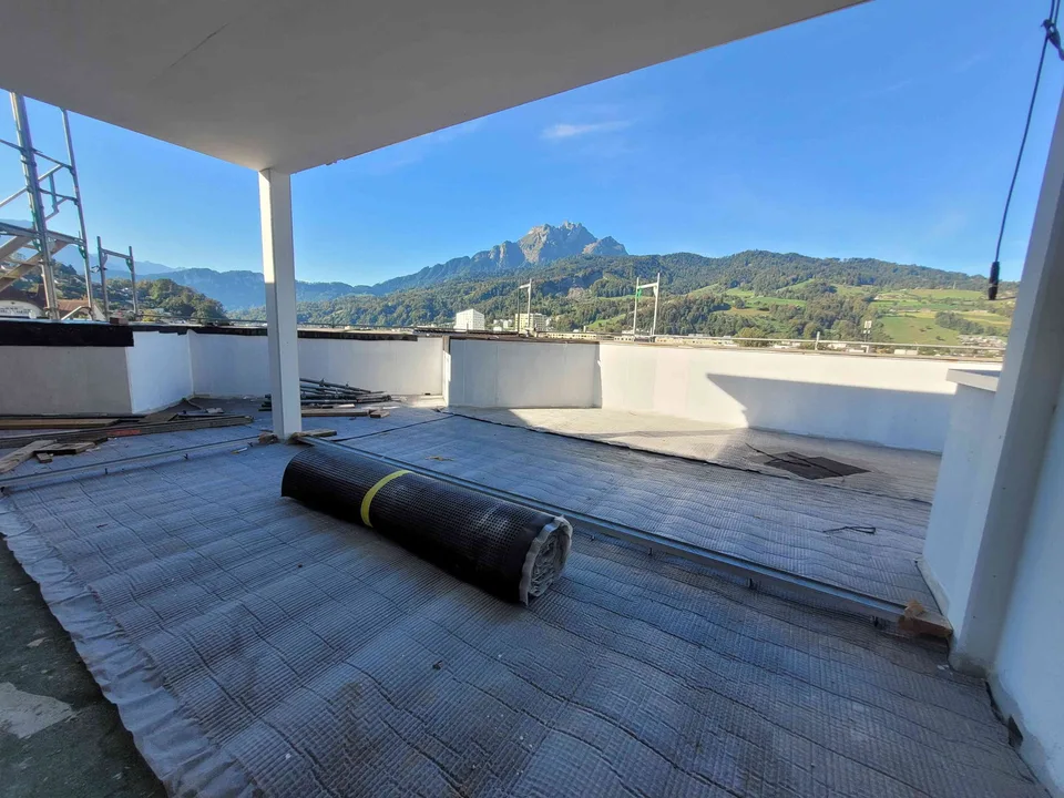 Neubau 3.5-Zimmer-Attikawohnung mit grosser Terrasse (ca. 50 m2)