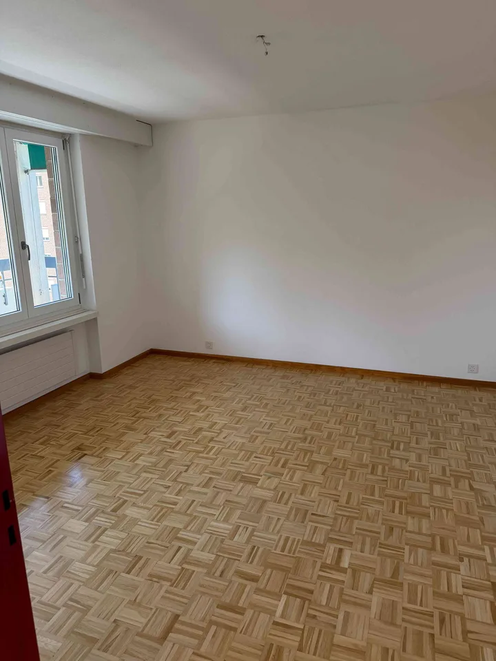 4 Zimmer Wohnung ab sofort