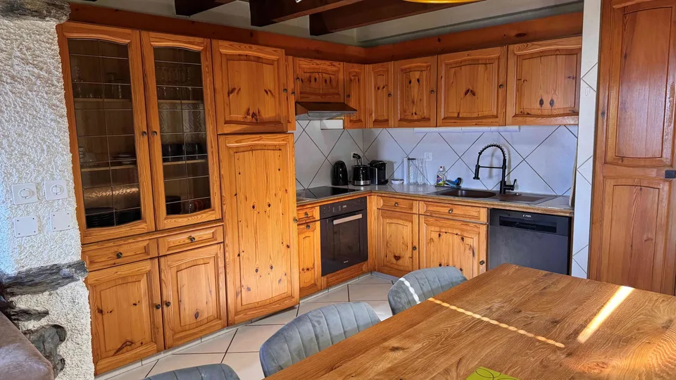 Chalet à louer à la saison d’hiver – Crans-Montana