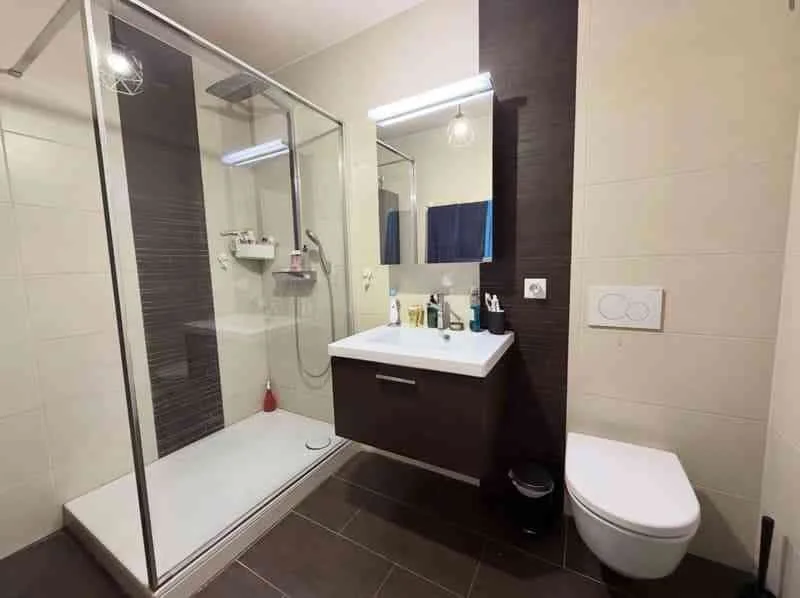 Appartement moderne de 3.5 pièces à Martigny – Disponible.