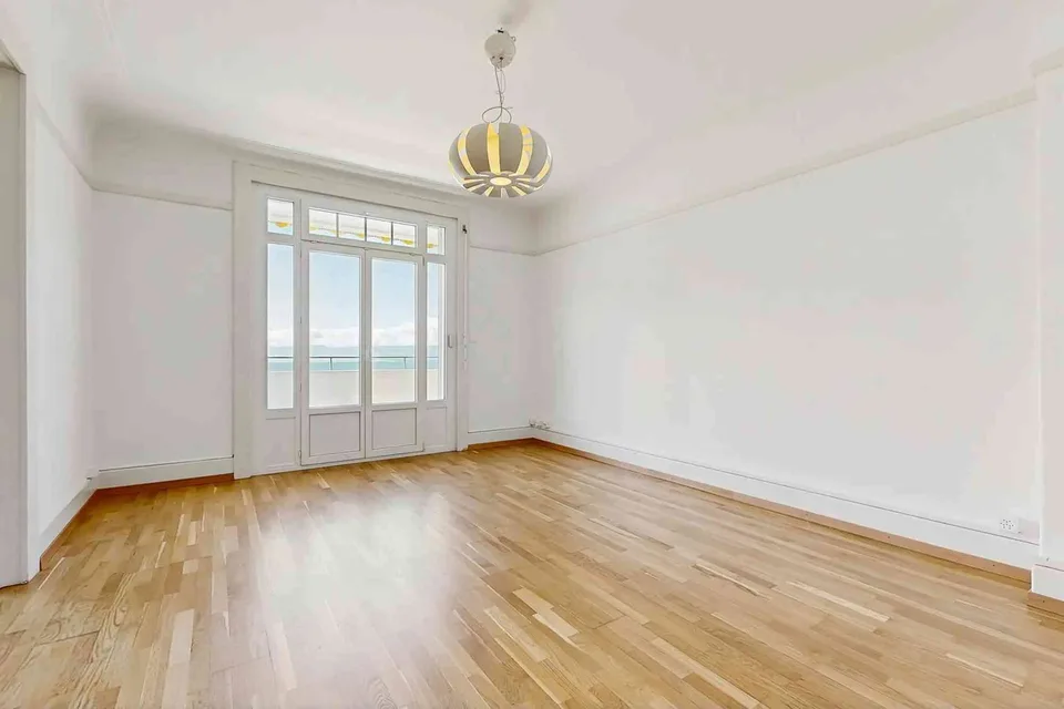 Élégant appartement familial avec vue imprenable sur le lac