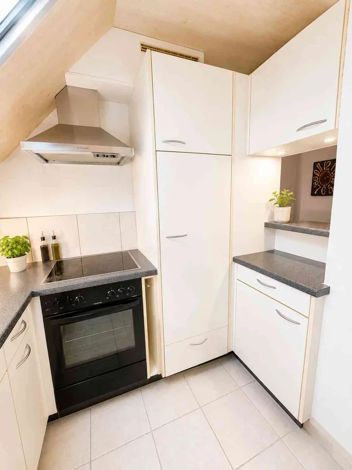 3-Zimmer-Dachwohnung mit 52 m² Dachterrasse – ruhig gelegen in Aristau