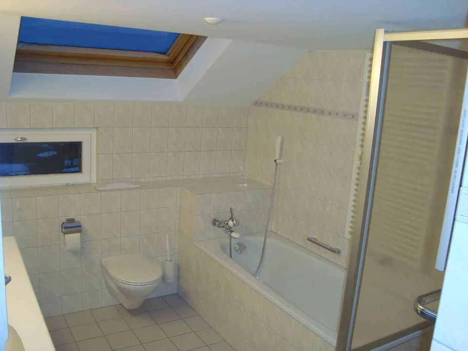 5 ½ Zimmerwohnung 125m2, 2.OG – ausserhalb Flawil
