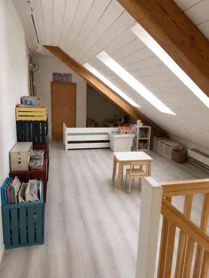 Nachmieter gesucht: Helle 4.5-Zimmer-Duplexwohnung mit Südbalkon