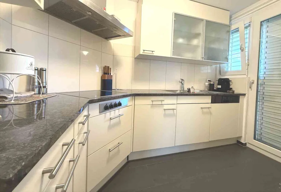 Moderne 3½ Zimmer Wohnung