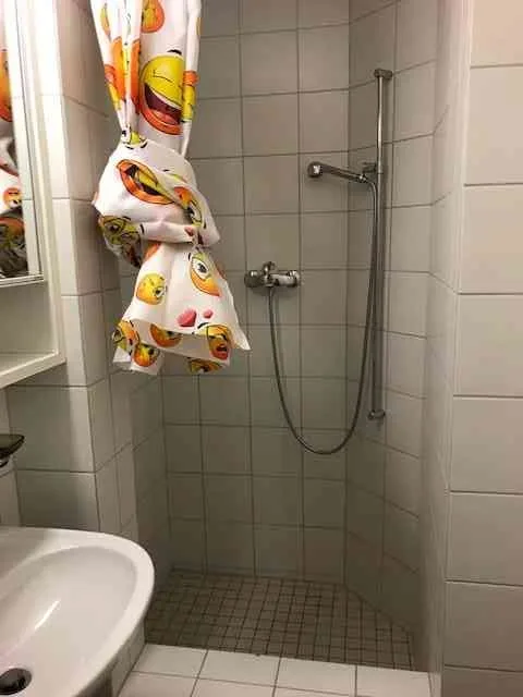 Studio zu vermieten - Top Lage in Meyriez