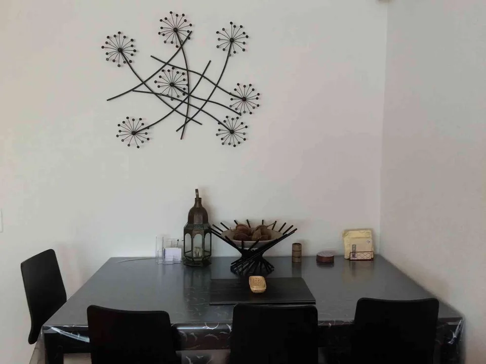 Möblierte 3.5-Zimmer-Wohnung in Glattbrugg