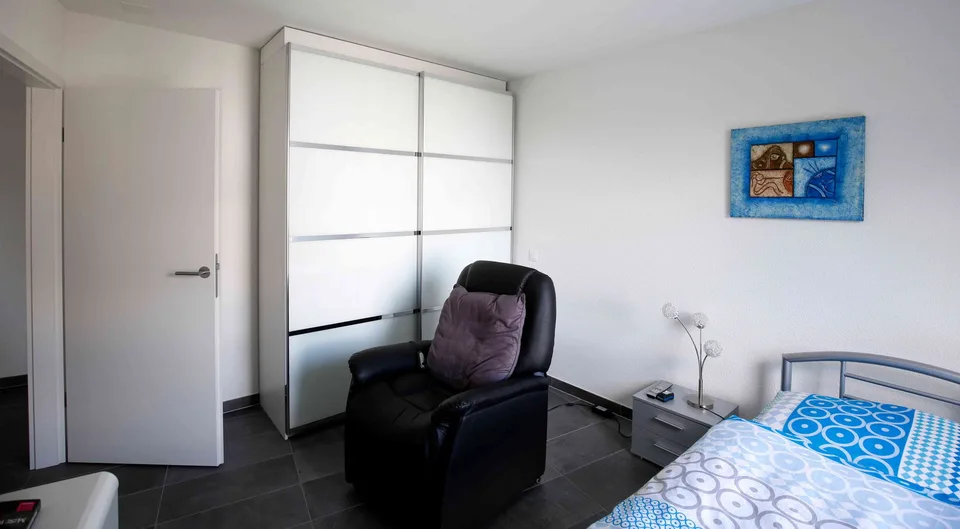 A louer : Appartement 2 ½, 45 m2, CHF 1290.- charges + 1 parc inclus