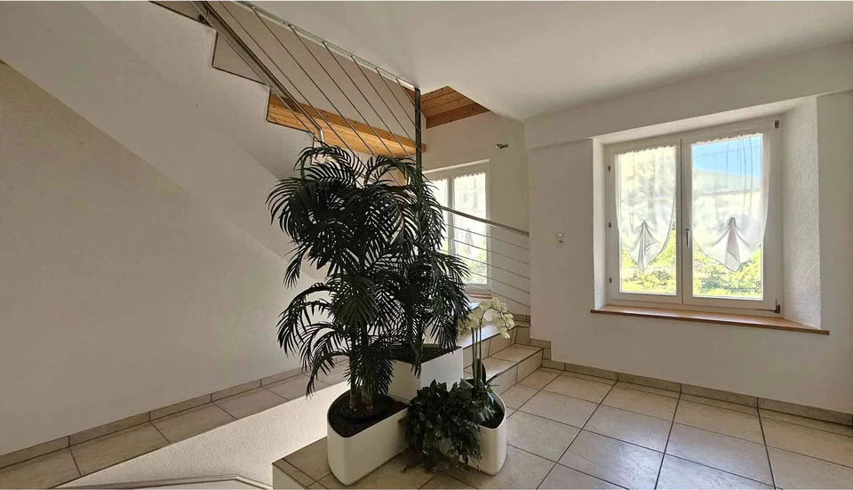 Wohntraum – helle 4,5 -Zimmerwohnung mit lauschigem Sitzplatz