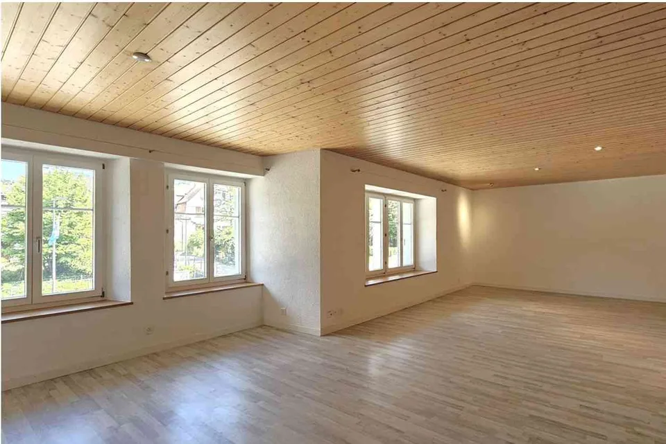 Wohntraum – helle 4,5 -Zimmerwohnung mit lauschigem Sitzplatz