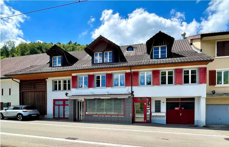 Wohntraum – helle 4,5 -Zimmerwohnung mit lauschigem Sitzplatz