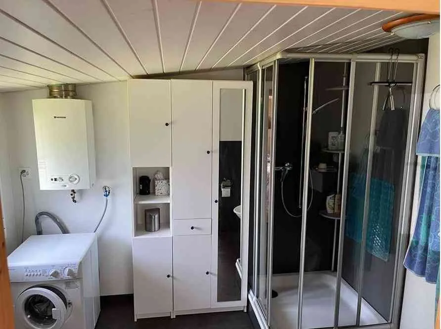 Mobilehome in Raron VS, sonnig gelegen direkt beim Pool mit Parkplatz – foto 5 di 5