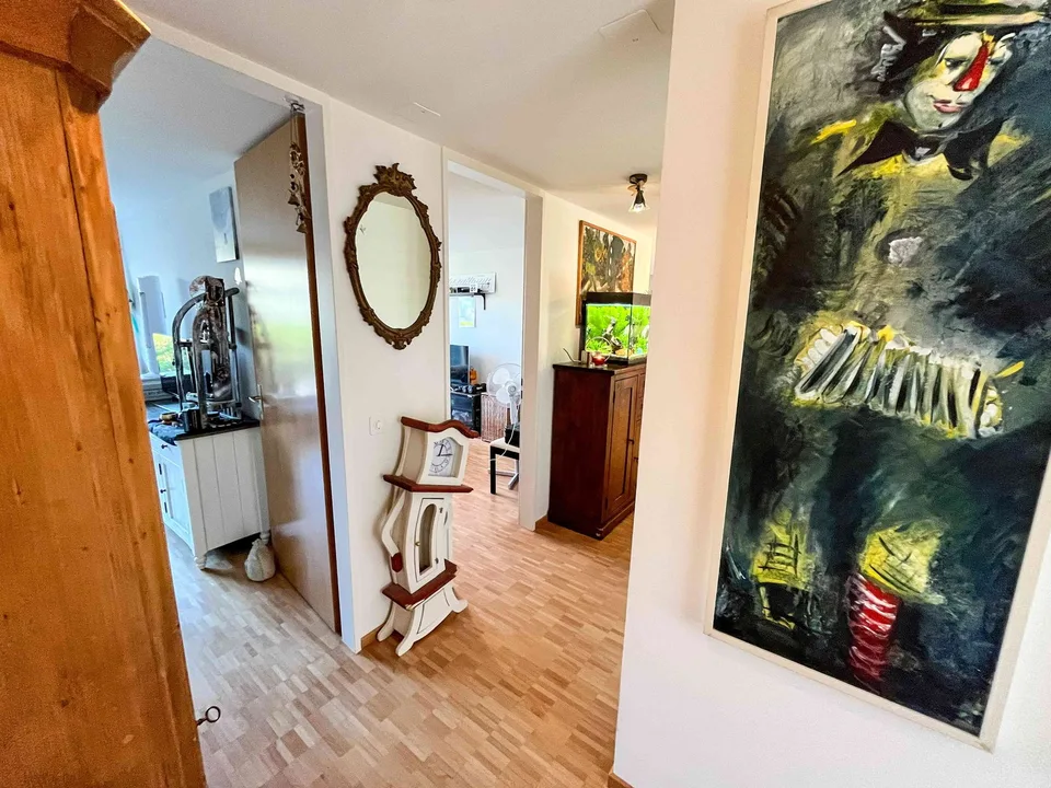 Gartenwohnung mit Panoramablick · 3.5 Zi · 97 m² inkl. Hobbyraum – Foto 4 von 13