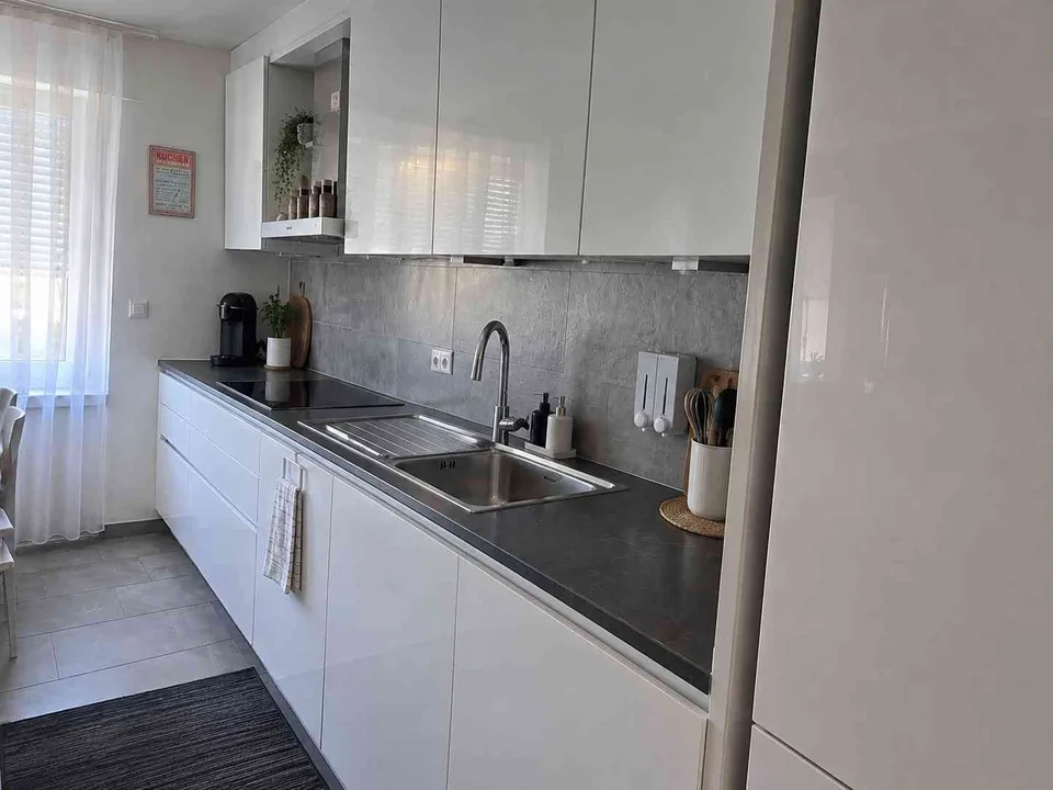 4-Zimmer-Wohnung zum verkaufen inkl.Garagenbox & Parkplatz – photo 4 sur 8