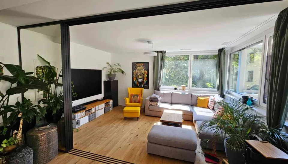 Moderne 3.5-Zimmer-Wohnung mit grosszügiger Terrasse & Garten zentral
