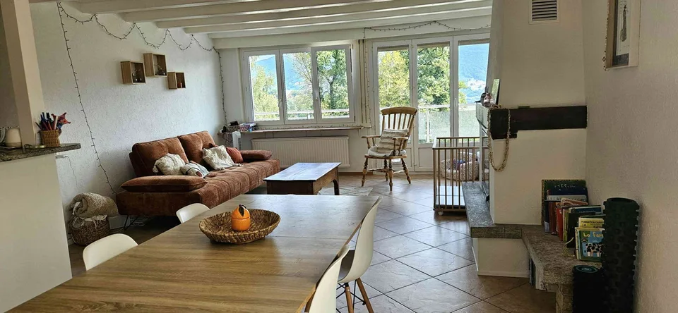 REPRISE DE BAIL – BEL APPARTEMENT 4,5 PIÈCES À MONT-PÈLERIN
