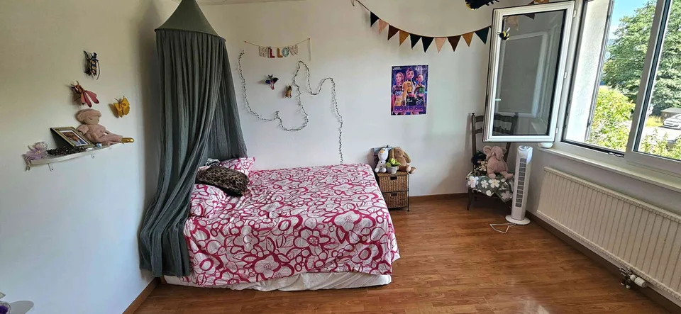 REPRISE DE BAIL – BEL APPARTEMENT 4,5 PIÈCES À MONT-PÈLERIN