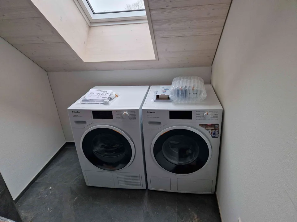 Enorm grosszügige Neubau-Dachgeschosswohnung mit Top-Ausbau