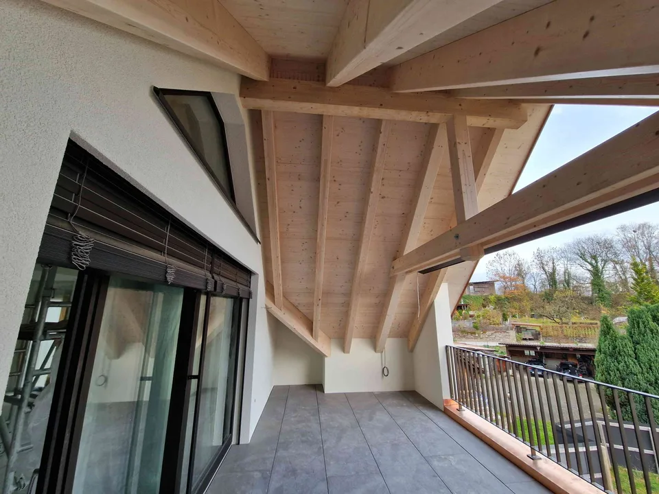 Enorm grosszügige Neubau-Dachgeschosswohnung mit Top-Ausbau