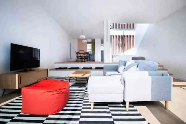 Maison Disponible, 6 pièces, 4 chambres, 145.2 m² centre ville