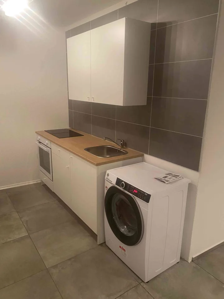 Helle und schöne 1-Zimmerwohnung zu vermiete