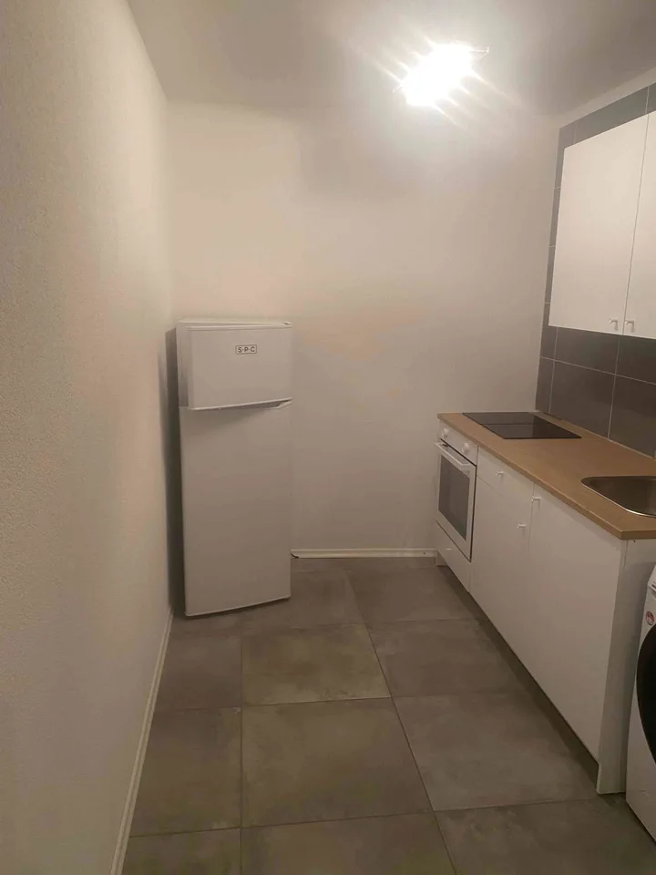 Helle und schöne 1-Zimmerwohnung zu vermiete