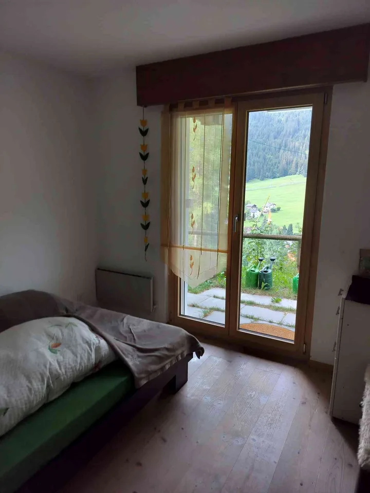 3.5 Zimmer Hausteil oberhalb von Churwalden in Waldesnähe