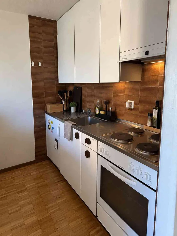 Günstig und Zentrale 1.5 Zimmer Wohnung zu vermieten