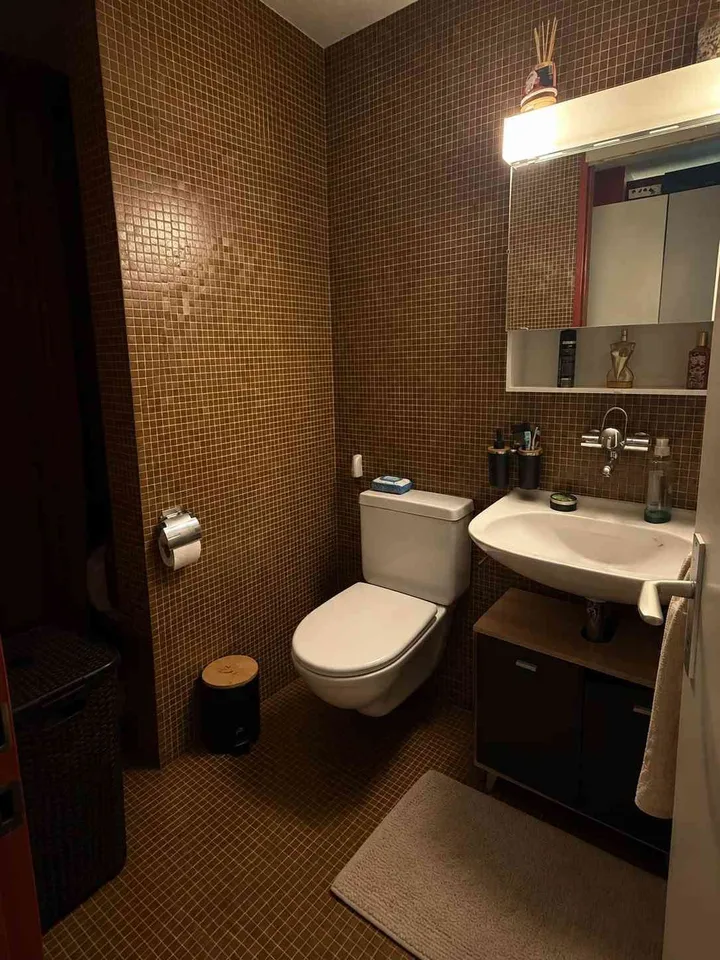 Günstig und Zentrale 1.5 Zimmer Wohnung zu vermieten