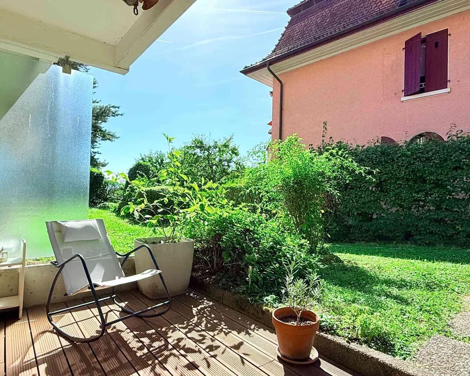 2 pièces grande terrasse