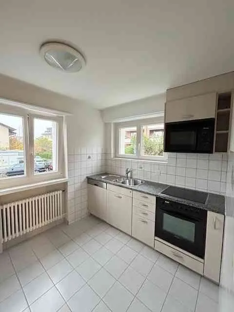 4.5-Zimmer-Erdgeschosswohnung mit Garten in Gebenstorf – Foto 6 von 8