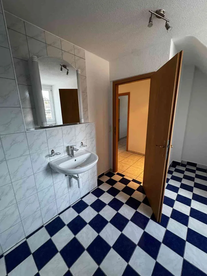 Moderne, und helle 3.5 Zimmer Dachwohnung in Kradolf