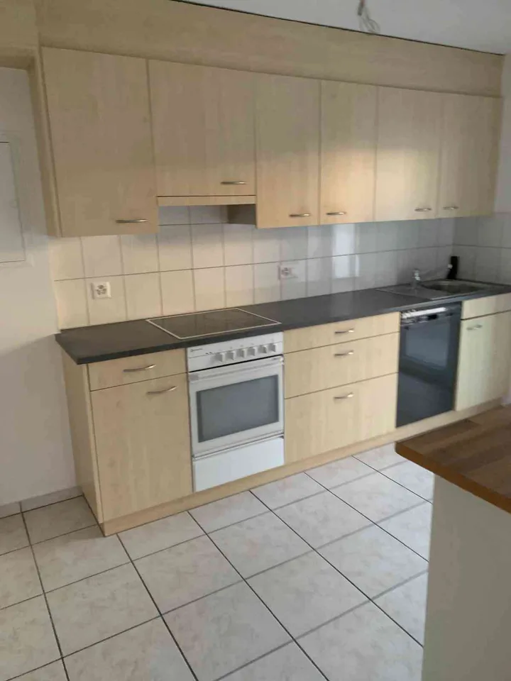 Moderne, und helle 3.5 Zimmer Dachwohnung in Kradolf