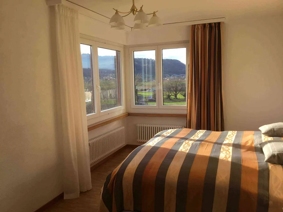 Appartamento 3.5 locali luminoso con vista da sogno & ascensore
