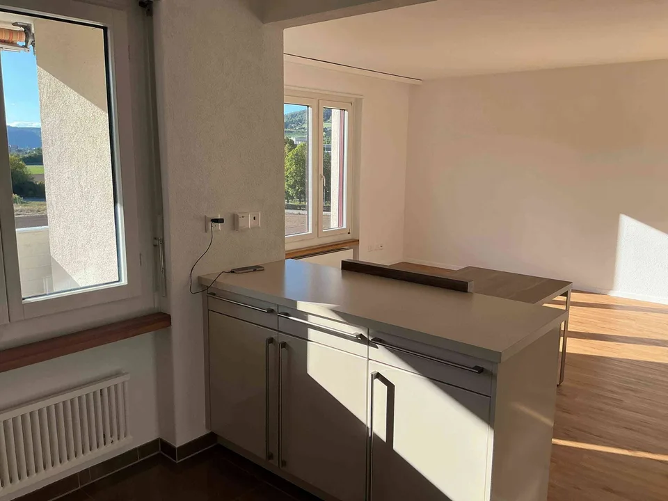 Appartamento 3.5 locali luminoso con vista da sogno & ascensore