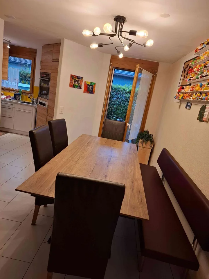 Attraktive 6.5-Zimmer-Eigentumswohnung – foto 3 di 6
