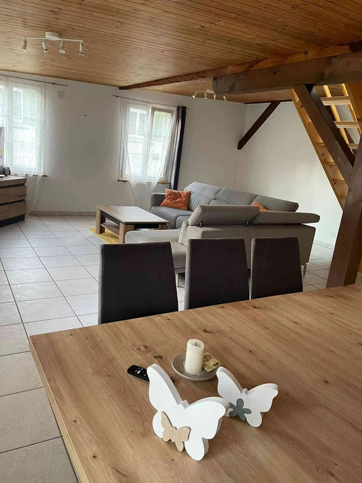 Grosszügige 4,5-Zimmer Wohnung im Herzen von Wald ZH