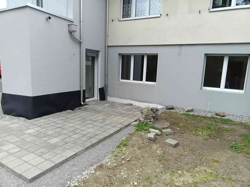 ?? Frisch renovierte 3-Zimmer-Wohnung an top-ruhiger Lage mit Sitzplat