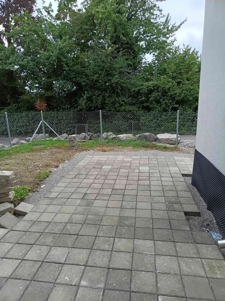 ?? Frisch renovierte 3-Zimmer-Wohnung an top-ruhiger Lage mit Sitzplat